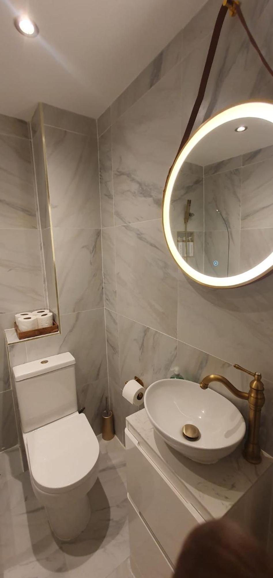 Luxurious Flat 19Min From London, 7Min To Station Apartment Harrow Exterior photo